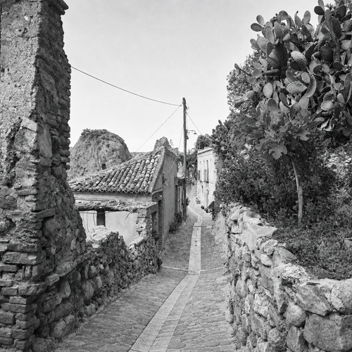 Vicoli in pietra in formato quadrato